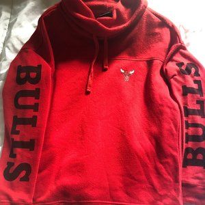 Chicago Bulls Women’s Pullover